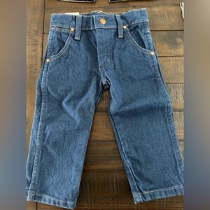 Wrangler pro rodeo cowboy cut 2T slim jeans. Never worn. Tags still on.
